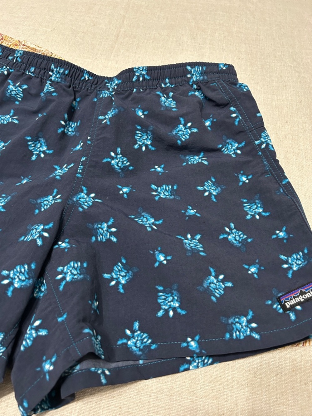 Patagonia Shorts Bundle (2)Women’s M Novelty Floral Animal Print Swim Shorts - Picture 7 of 11